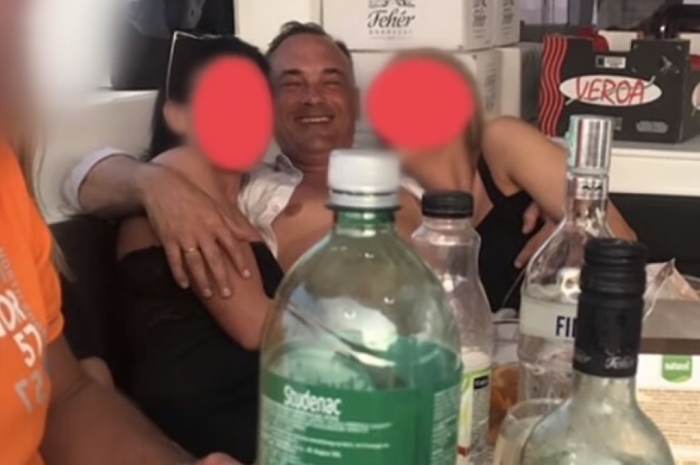 Mađarski političar seks na jahti video
